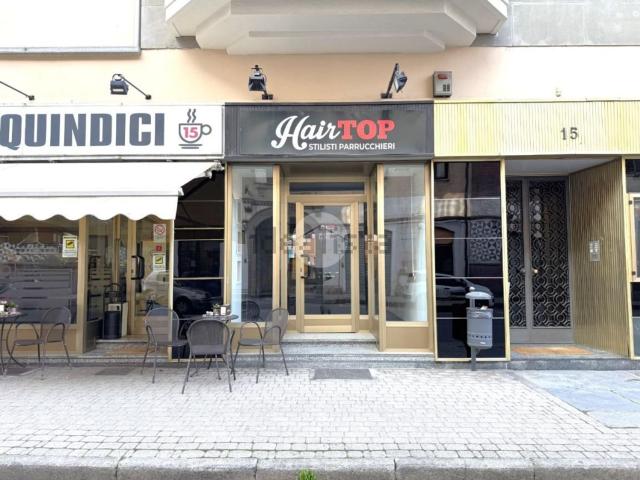 Locale in vendita di 55 m² in Via Torino, 15