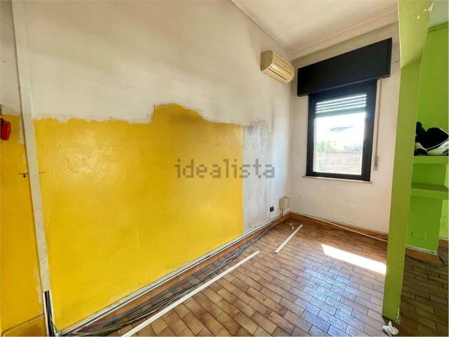 Locale in vendita di 55 m² in Via Belfiore, 109