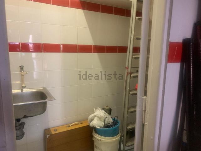 Locale in vendita di 55 m² in Via delle Palme