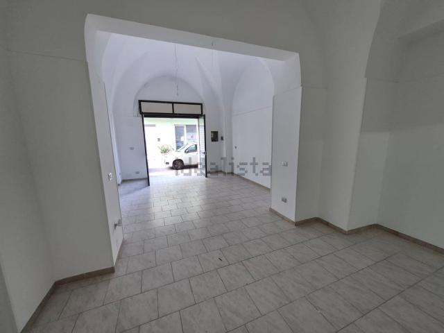 Locale in vendita di 60 m² in Via di Pettorano, 21