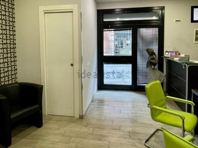 Locale in vendita di 55 m² in Via Garibaldi