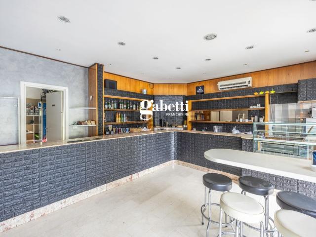 Locale in vendita di 55 m² in Via Lame