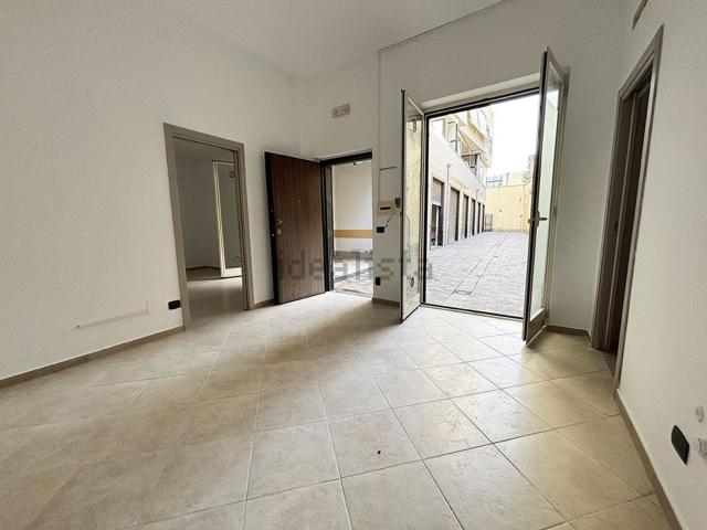 Locale in vendita di 55 m² in Via Quinto Orazio Flacco, 5