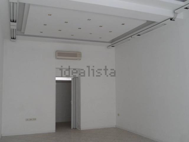 Locale in vendita di 55 m² in Via Risorgimento