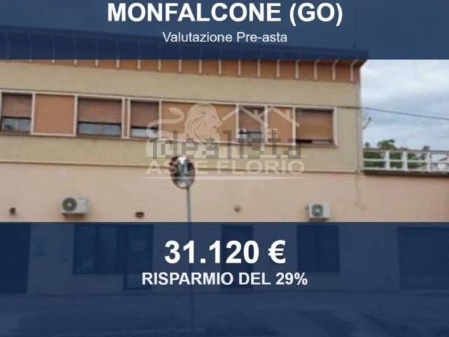 Locale in vendita di 55 m² in Via Romana, 74