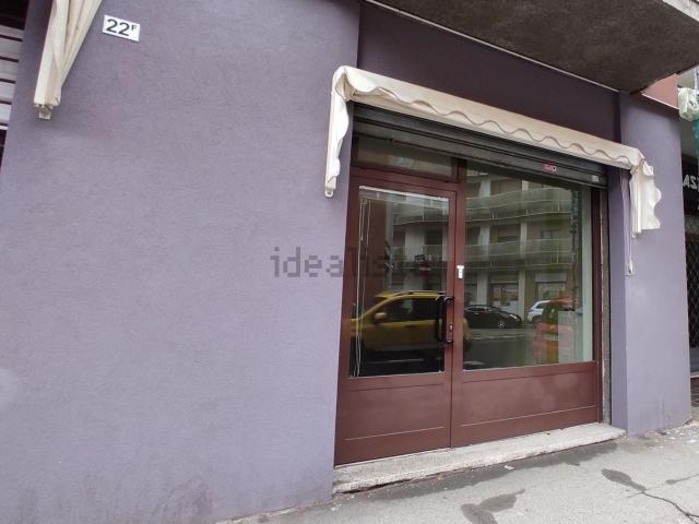 Locale in vendita di 55 m² in Viale Roma, 22