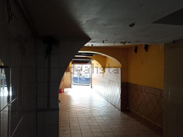Locale in vendita di 55 m² in Corso Giuseppe Garibaldi, 64