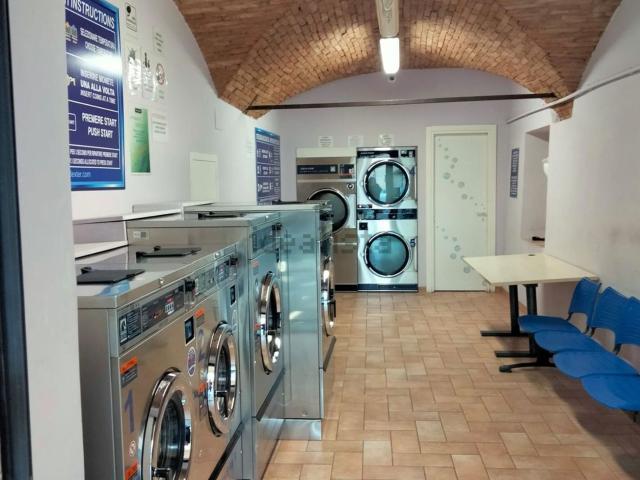 Locale in vendita di 56 m² in Piazza San Domenico