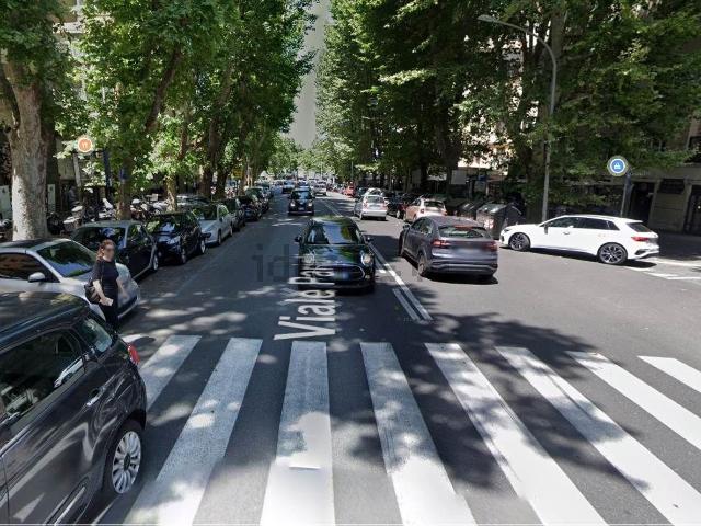 Locale in vendita di 56 m² in Viale Parioli, 95