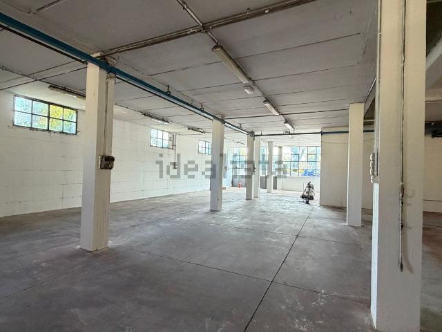 Locale in vendita di 580 m²