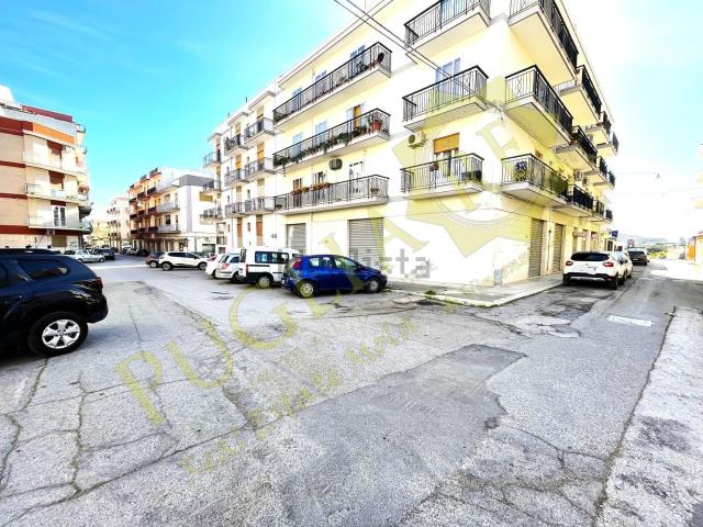 Locale in vendita di 58 m² in Via GORIZIA, 28
