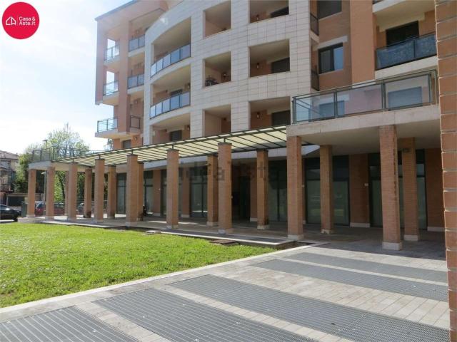 Locale in vendita di 58 m² in Via Guglielmo Marconi