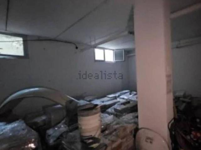 Locale in vendita di 58 m² in Via Irma Bandiera, 3
