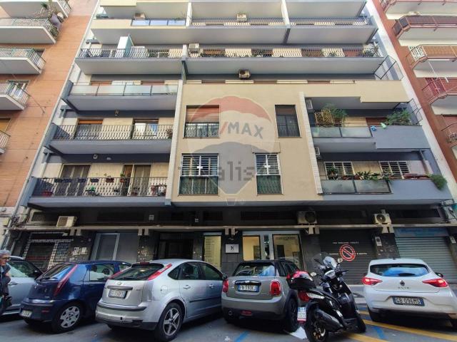 Locale in vendita di 58 m² in Via Principe Amedeo, 236