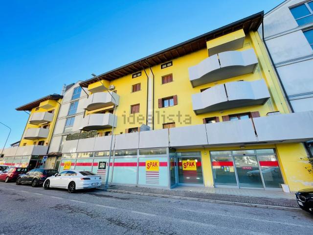Locale in vendita di 590 m² in Via Argentina