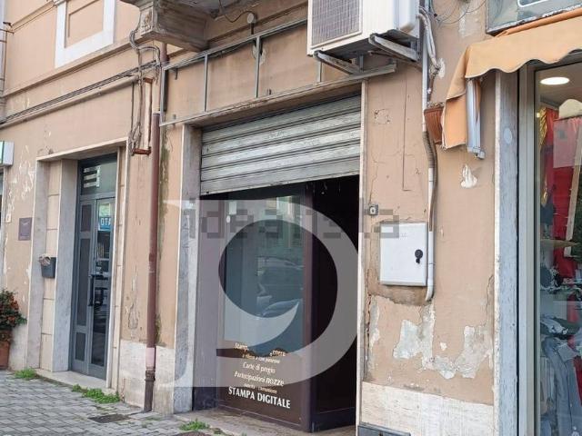Locale in vendita di 59 m² in Via dei Bastioni