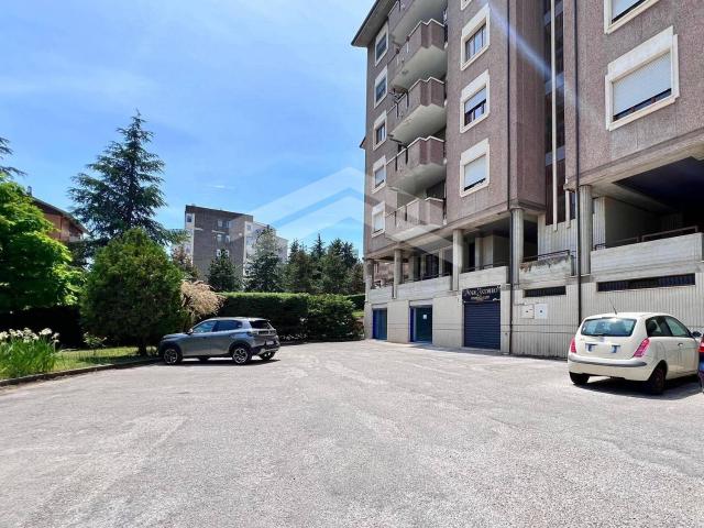 Locale in vendita di 59 m² in Viale Manzoni