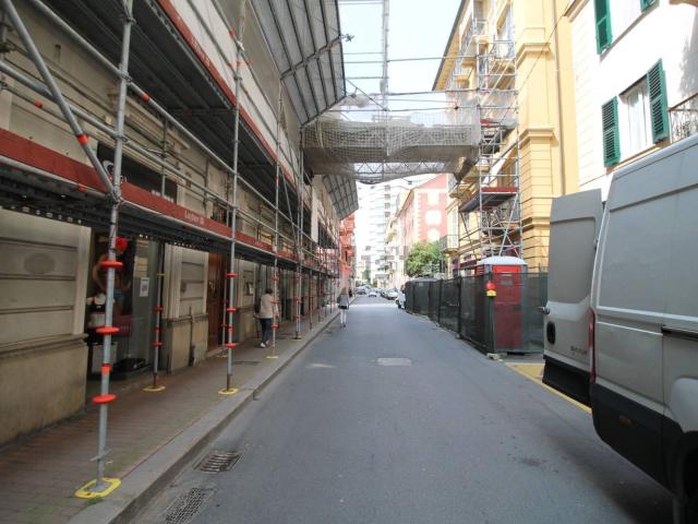 Locale in vendita di 63 m² in Via Sabotino, 18