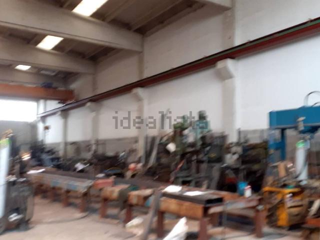 Locale in vendita di 600 m²