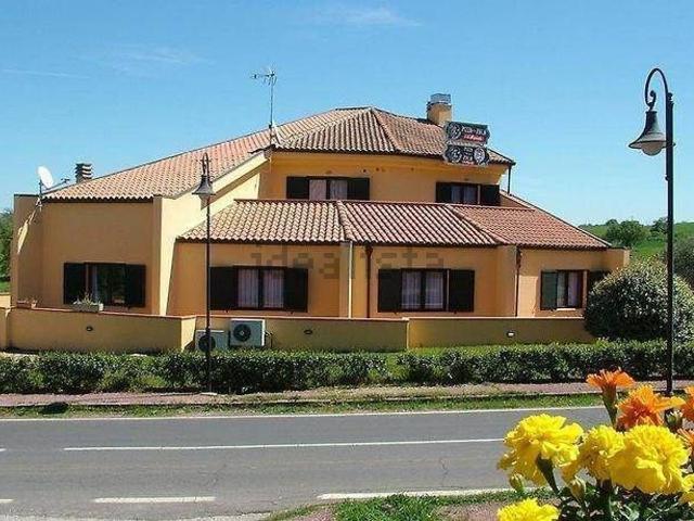 Locale in vendita di 600 m²