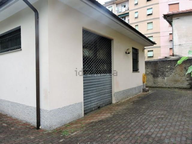 Locale in vendita di 600 m²