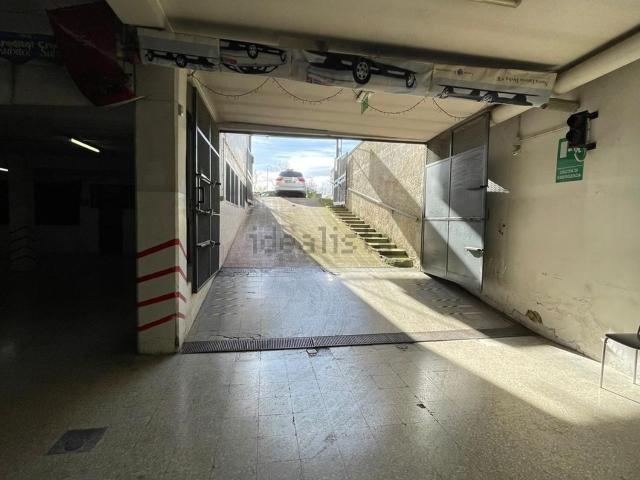 Locale in vendita di 600 m² in Via Alessandro Scarlatti