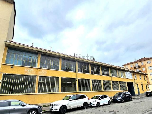 Locale in vendita di 600 m² in Via Gino Capponi, 20