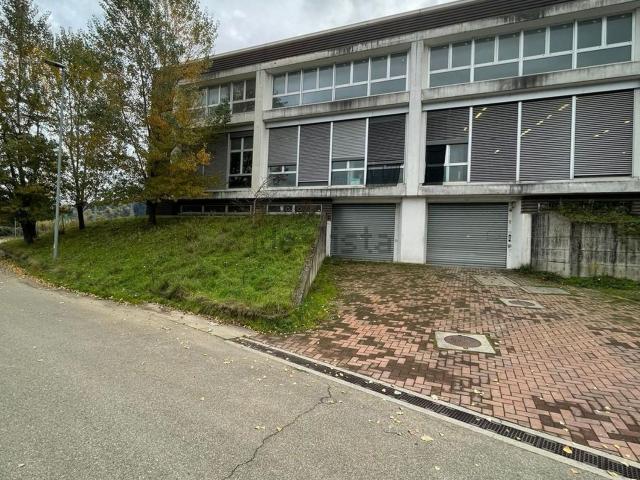 Locale in vendita di 600 m² in Via del Fornaccio, 12