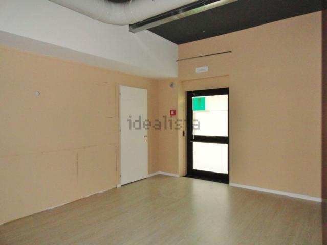 Locale in vendita di 600 m² in Viale Verona