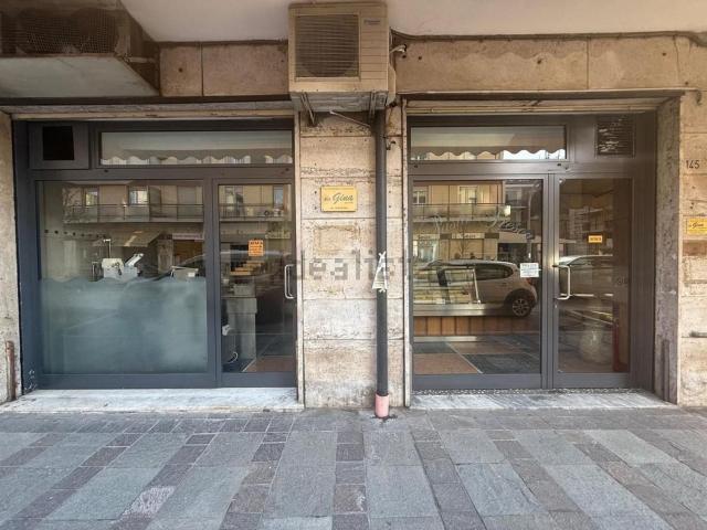 Locale in vendita di 60 m² in Corso Giuseppe Mazzini, 145