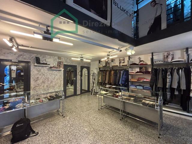 Locale in vendita di 60 m² in Corso Giuseppe Garibaldi, 348