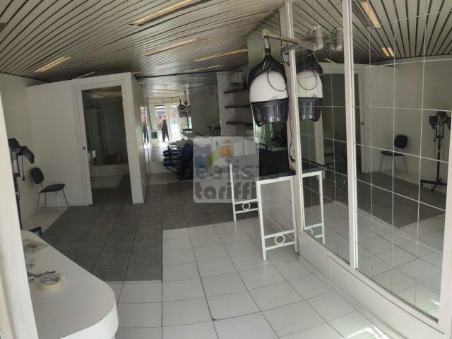 Locale in vendita di 60 m² in Piazza Niccolò Cardinale, 6