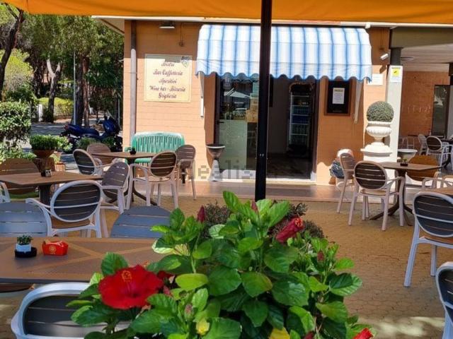 Locale in vendita di 60 m² in Piazzale Tirreno