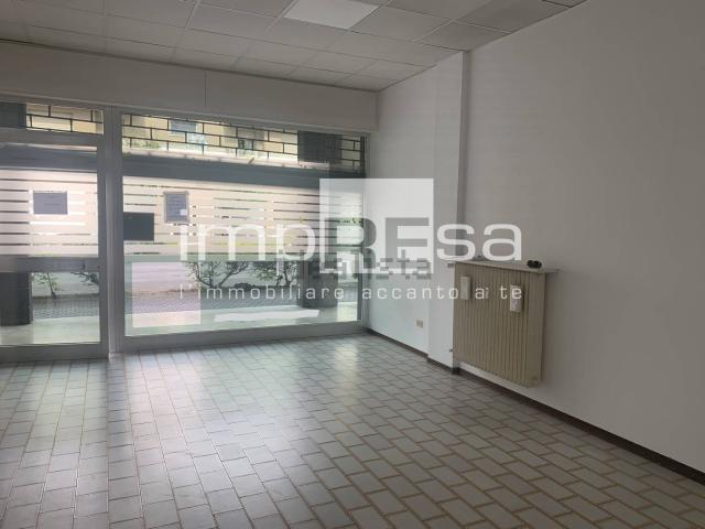 Locale in vendita di 60 m² in Via Trento