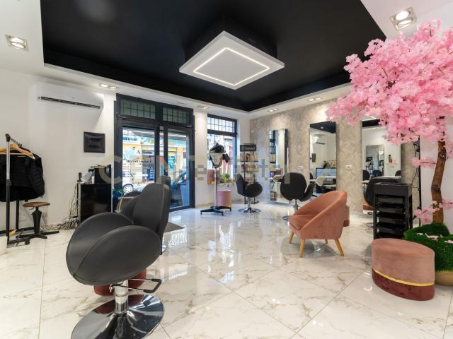 Locale in vendita di 60 m² in Via Vittorio Emanuele II, 113
