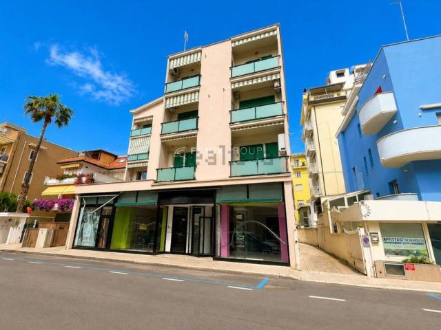 Locale in vendita di 60 m² in Via Alessandro Volta, 111