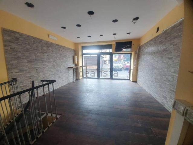 Locale in vendita di 60 m² in Via Amico Aspertini, 247