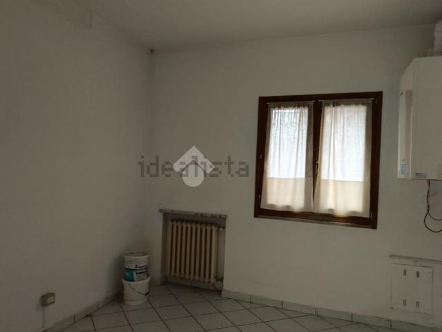 Locale in vendita di 60 m² in Via Cervese, 2403