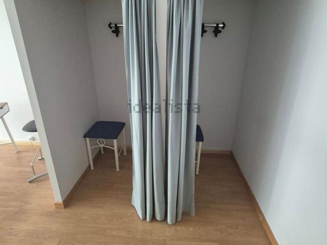 Locale in vendita di 60 m² in Via Cesare Marini, 19