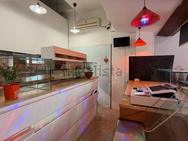 Locale in vendita di 60 m² in Via dei Laureati