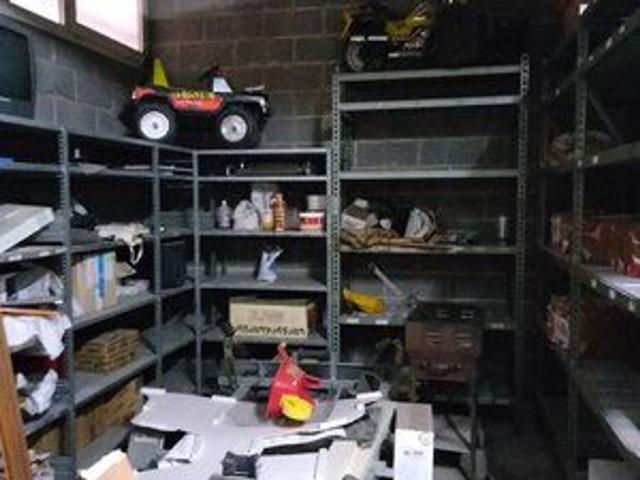 Locale in vendita di 60 m² in Via del Feudo D&apos Ascoli, 21