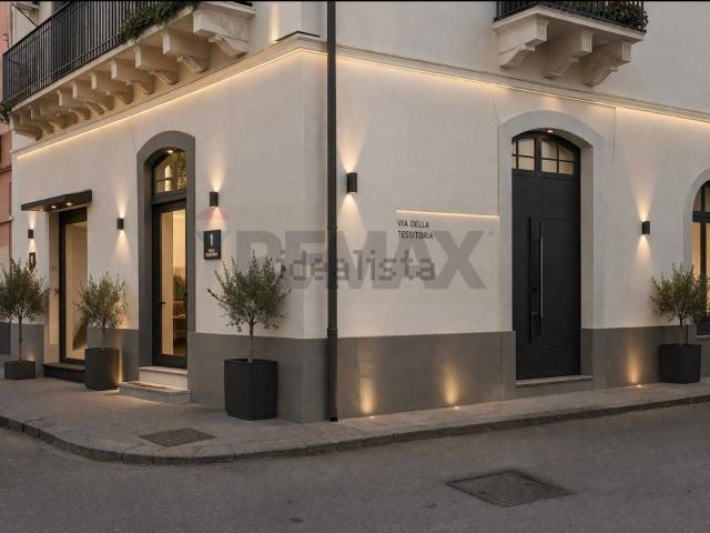 Locale in vendita di 60 m² in Via Duca Degli Abruzzi, 97