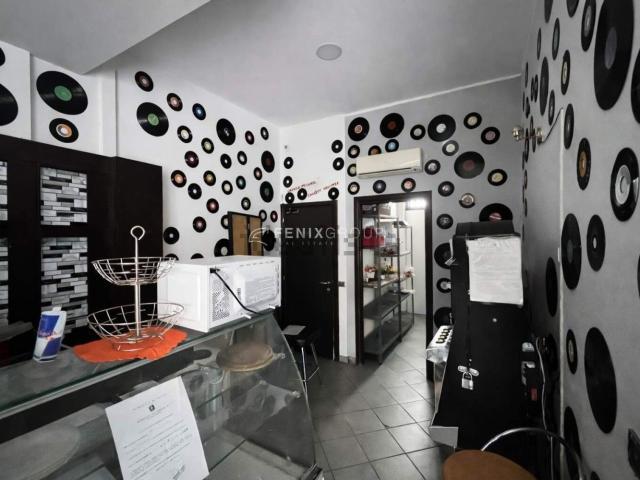 Locale in vendita di 60 m² in Via Filippo Corridoni, 161