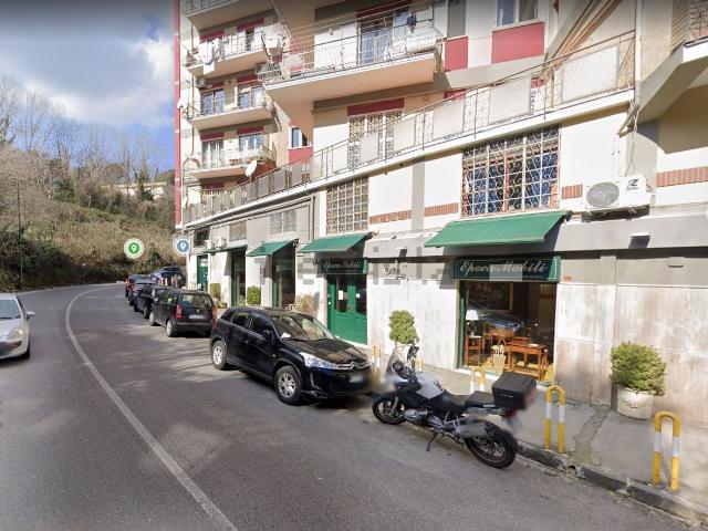 Locale in vendita di 60 m² in Via Gabriele Jannelli