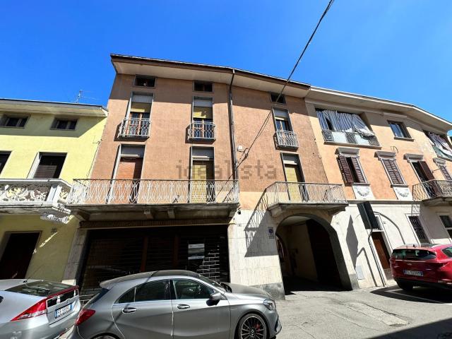 Locale in vendita di 60 m² in Via Giacomo Matteotti, 27
