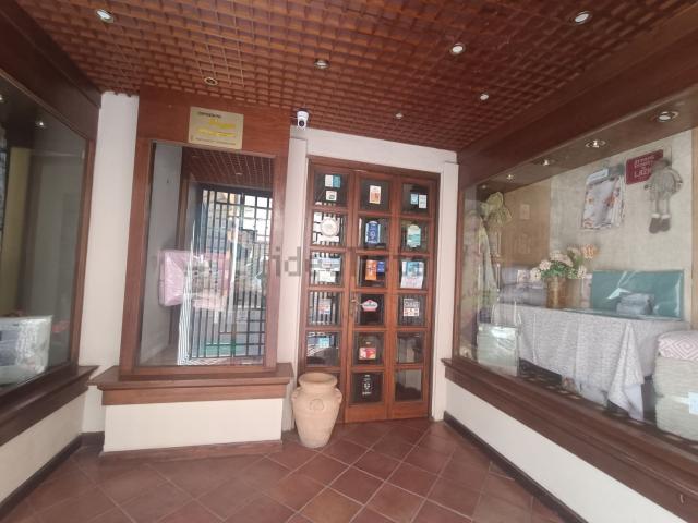 Locale in vendita di 60 m² in Via Giuseppe Garibaldi, 33