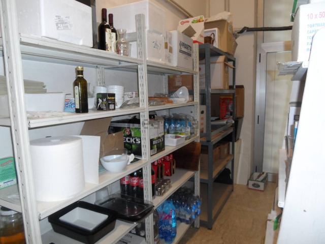 Locale in vendita di 60 m² in Via Laureati