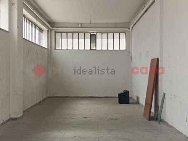 Locale in vendita di 60 m² in Via Madonna della Neve