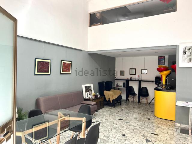 Locale in vendita di 60 m² in Via Masurio Sabino, 13