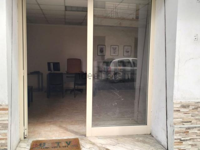 Locale in vendita di 60 m² in Via Pasquale Andiloro
